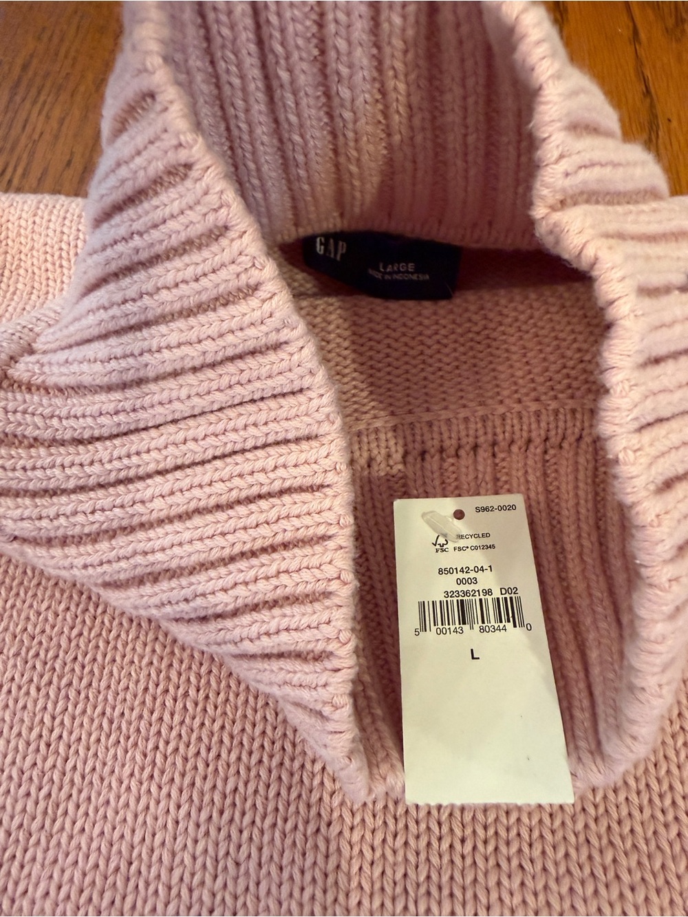 NWT Classic Women's Mock Neck Sweater in Pale Pink - Picture 2 of 3